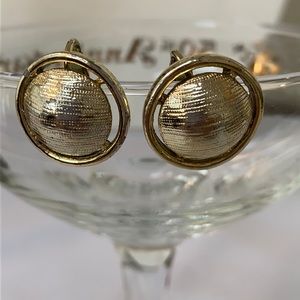 Vintage Goldtone button style earrings